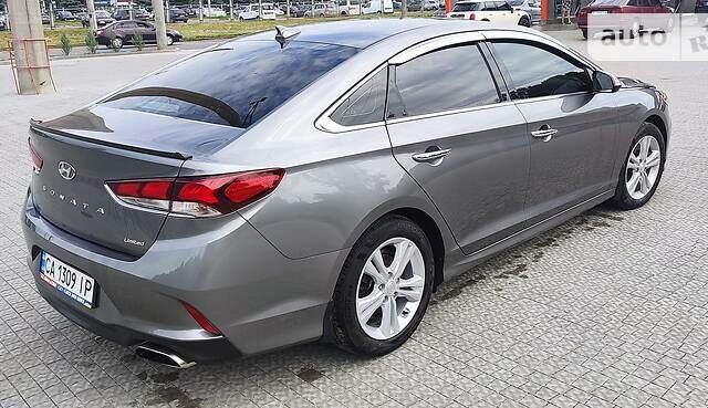 Серый Хендай Соната, объемом двигателя 2.4 л и пробегом 93 тыс. км за 14154 $, фото 4 на Automoto.ua