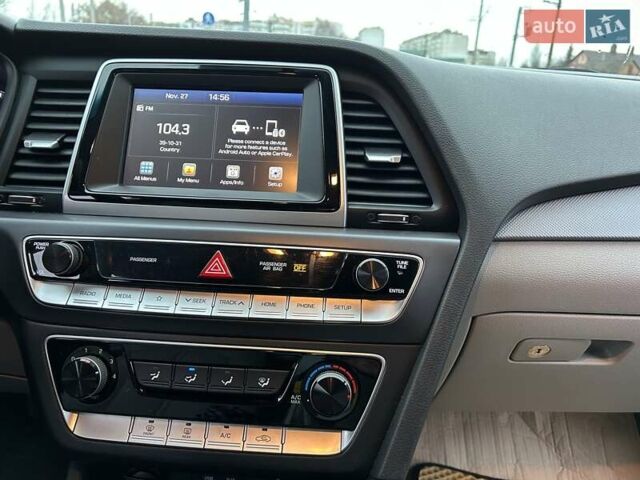 Сірий Хендай Соната, об'ємом двигуна 2.36 л та пробігом 83 тис. км за 10900 $, фото 19 на Automoto.ua