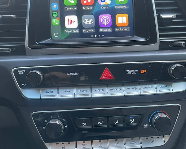 Серый Хендай Соната, объемом двигателя 2.4 л и пробегом 140 тыс. км за 13950 $, фото 19 на Automoto.ua