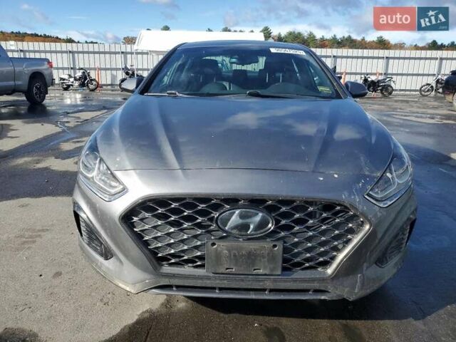 Сірий Хендай Соната, об'ємом двигуна 2.4 л та пробігом 162 тис. км за 2800 $, фото 4 на Automoto.ua