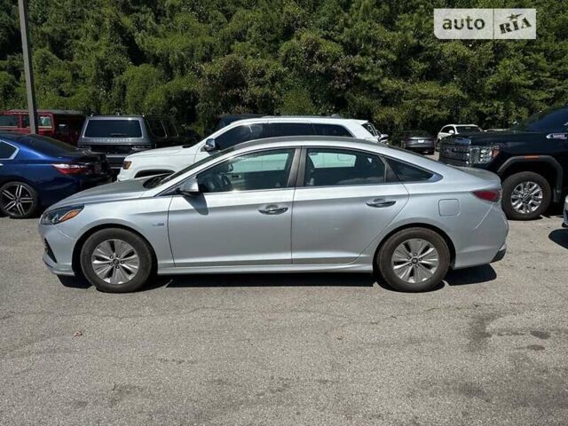 Серый Хендай Соната, объемом двигателя 2 л и пробегом 107 тыс. км за 2800 $, фото 2 на Automoto.ua