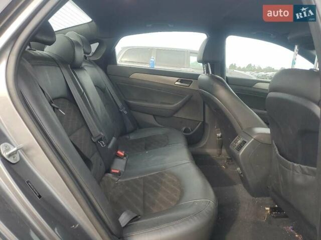 Серый Хендай Соната, объемом двигателя 2.4 л и пробегом 151 тыс. км за 2300 $, фото 9 на Automoto.ua