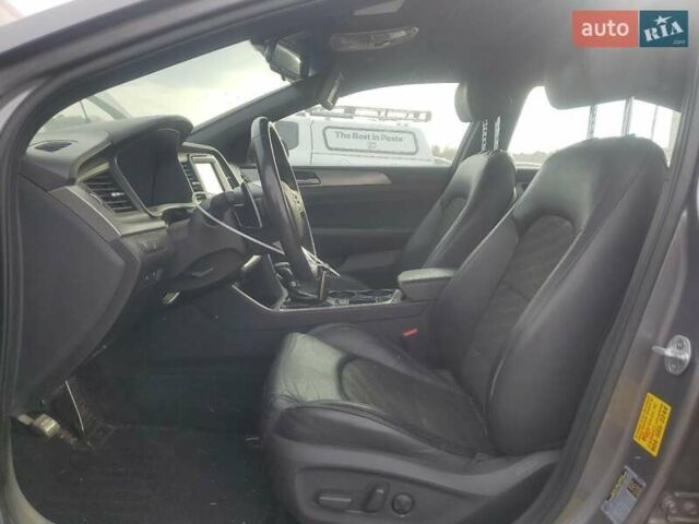 Серый Хендай Соната, объемом двигателя 2.4 л и пробегом 151 тыс. км за 2300 $, фото 6 на Automoto.ua