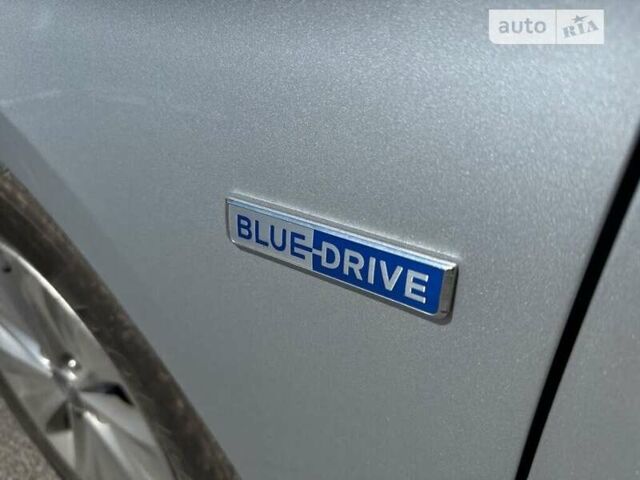 Серый Хендай Соната, объемом двигателя 2 л и пробегом 107 тыс. км за 2800 $, фото 7 на Automoto.ua