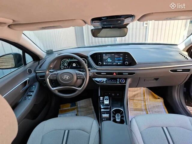 Серый Хендай Соната, объемом двигателя 2.5 л и пробегом 44 тыс. км за 17000 $, фото 7 на Automoto.ua