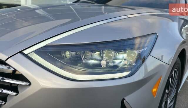 Сірий Хендай Соната, об'ємом двигуна 2 л та пробігом 53 тис. км за 27000 $, фото 12 на Automoto.ua