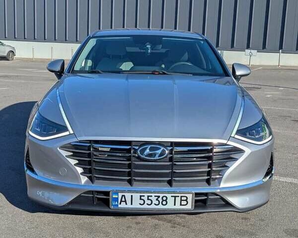 Серый Хендай Соната, объемом двигателя 2.5 л и пробегом 58 тыс. км за 19300 $, фото 7 на Automoto.ua