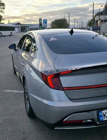 Сірий Хендай Соната, об'ємом двигуна 2 л та пробігом 53 тис. км за 27000 $, фото 14 на Automoto.ua