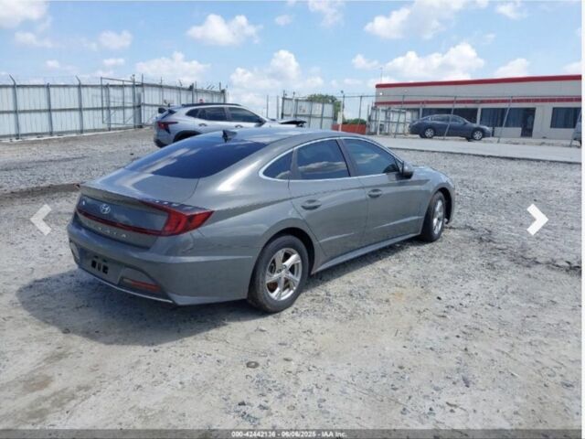 Серый Хендай Соната, объемом двигателя 2.5 л и пробегом 108 тыс. км за 8500 $, фото 3 на Automoto.ua