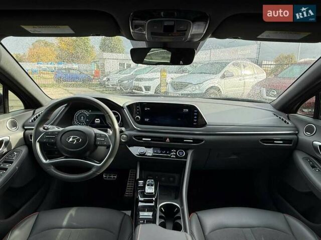 Серый Хендай Соната, объемом двигателя 1.6 л и пробегом 41 тыс. км за 21900 $, фото 11 на Automoto.ua