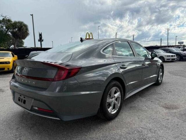 Сірий Хендай Соната, об'ємом двигуна 2.5 л та пробігом 45 тис. км за 3800 $, фото 2 на Automoto.ua