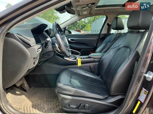 Серый Хендай Соната, объемом двигателя 1.6 л и пробегом 150 тыс. км за 5800 $, фото 6 на Automoto.ua