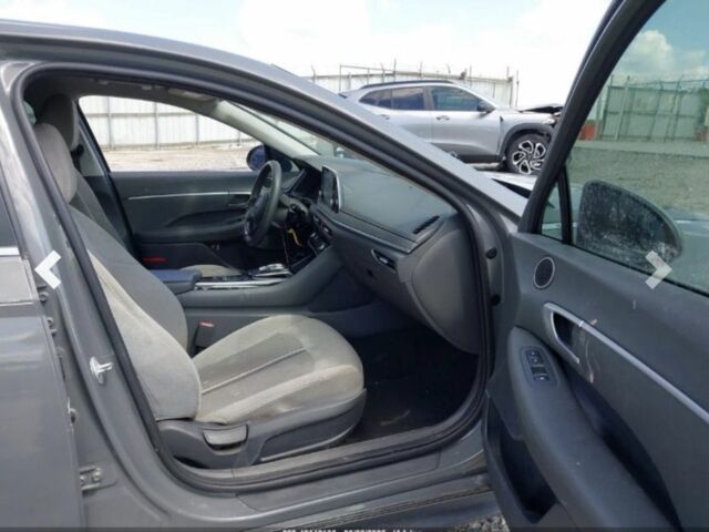 Серый Хендай Соната, объемом двигателя 2.5 л и пробегом 108 тыс. км за 8500 $, фото 4 на Automoto.ua