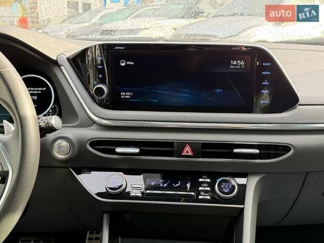 Серый Хендай Соната, объемом двигателя 1.6 л и пробегом 41 тыс. км за 21900 $, фото 13 на Automoto.ua