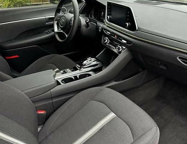 Серый Хендай Соната, объемом двигателя 2.4 л и пробегом 43 тыс. км за 15200 $, фото 19 на Automoto.ua