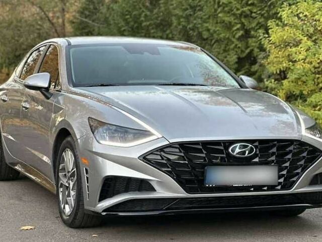Серый Хендай Соната, объемом двигателя 2.4 л и пробегом 43 тыс. км за 15200 $, фото 1 на Automoto.ua