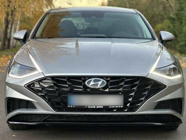 Серый Хендай Соната, объемом двигателя 2.4 л и пробегом 43 тыс. км за 15200 $, фото 2 на Automoto.ua