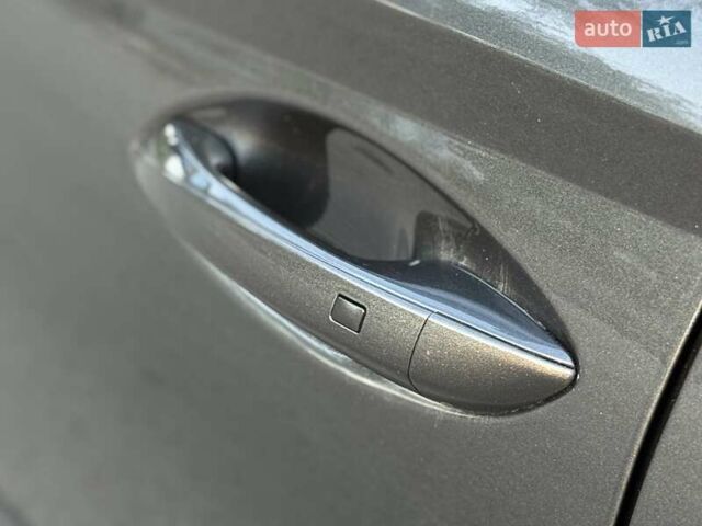 Серый Хендай Соната, объемом двигателя 2 л и пробегом 108 тыс. км за 22500 $, фото 11 на Automoto.ua