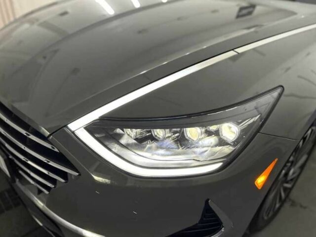 Сірий Хендай Соната, об'ємом двигуна 2 л та пробігом 68 тис. км за 15200 $, фото 5 на Automoto.ua