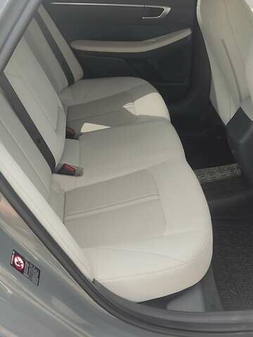 Серый Хендай Соната, объемом двигателя 2.5 л и пробегом 38 тыс. км за 25500 $, фото 18 на Automoto.ua