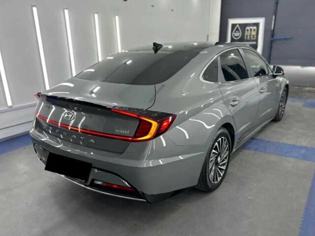 Сірий Хендай Соната, об'ємом двигуна 2 л та пробігом 68 тис. км за 15200 $, фото 3 на Automoto.ua