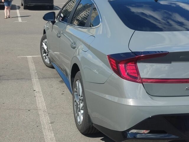 Сірий Хендай Соната, об'ємом двигуна 2.5 л та пробігом 39 тис. км за 25000 $, фото 5 на Automoto.ua