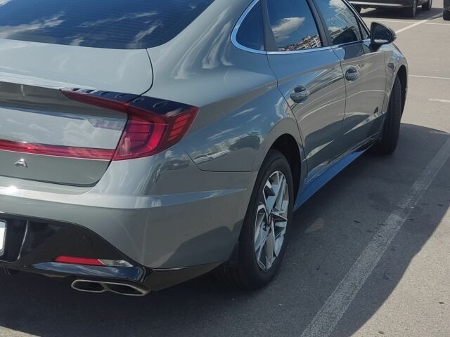 Сірий Хендай Соната, об'ємом двигуна 2.5 л та пробігом 39 тис. км за 25000 $, фото 7 на Automoto.ua