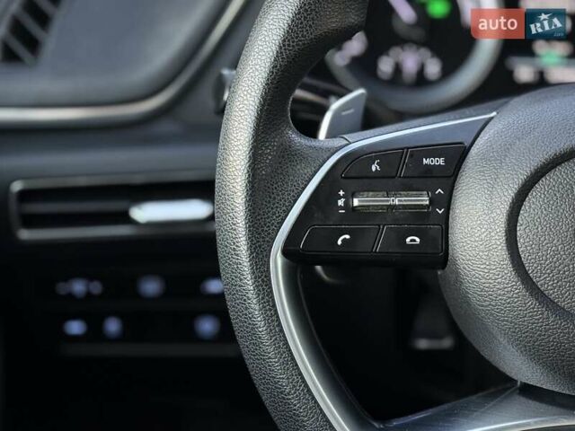 Серый Хендай Соната, объемом двигателя 2 л и пробегом 108 тыс. км за 22500 $, фото 26 на Automoto.ua