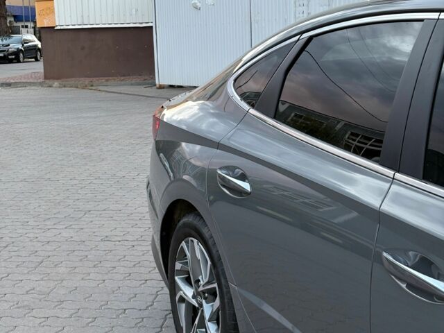 Серый Хендай Соната, объемом двигателя 2.5 л и пробегом 29 тыс. км за 21500 $, фото 11 на Automoto.ua