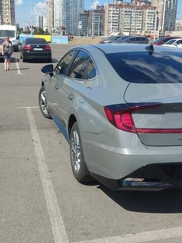 Серый Хендай Соната, объемом двигателя 2.5 л и пробегом 38 тыс. км за 25500 $, фото 15 на Automoto.ua