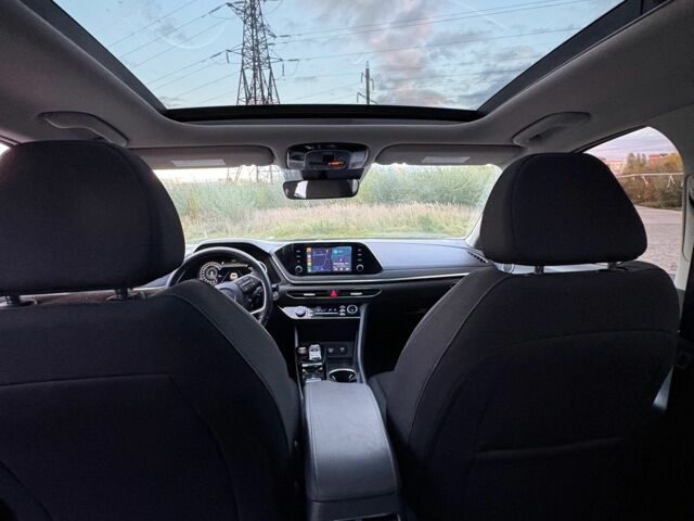 Серый Хендай Соната, объемом двигателя 2.5 л и пробегом 29 тыс. км за 21500 $, фото 19 на Automoto.ua