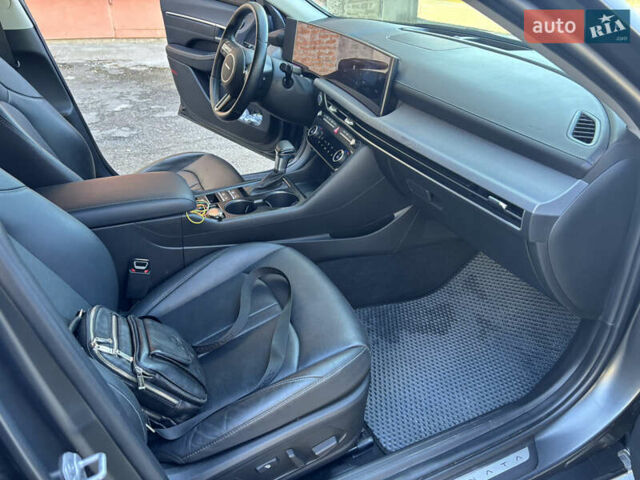 Серый Хендай Соната, объемом двигателя 2.5 л и пробегом 42 тыс. км за 31000 $, фото 10 на Automoto.ua