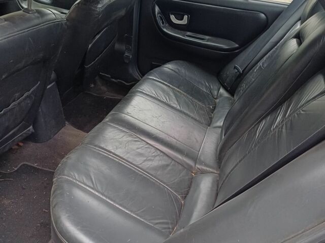 Хендай Соната 1997 у Запоріжжя на Automoto.ua Синій Хендай Соната, об'ємом двигуна 2 л та пробігом 350 тис. км за 598 $, фото 7 на Automoto.ua