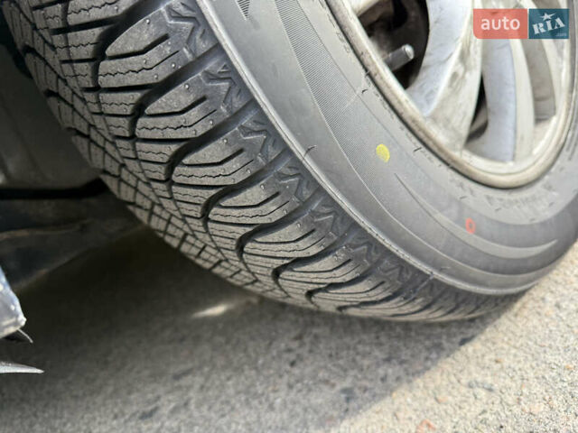 Синий Хендай Соната, объемом двигателя 2.7 л и пробегом 176 тыс. км за 3500 $, фото 1 на Automoto.ua