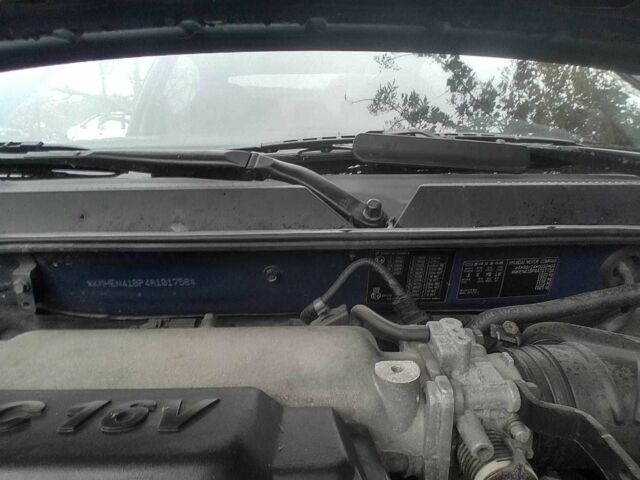 Синий Хендай Соната, объемом двигателя 2 л и пробегом 144 тыс. км за 2200 $, фото 13 на Automoto.ua