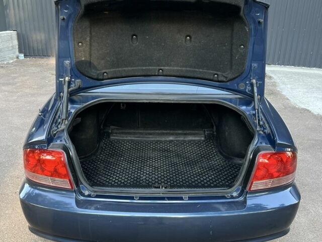 Синий Хендай Соната, объемом двигателя 2 л и пробегом 344 тыс. км за 3000 $, фото 11 на Automoto.ua