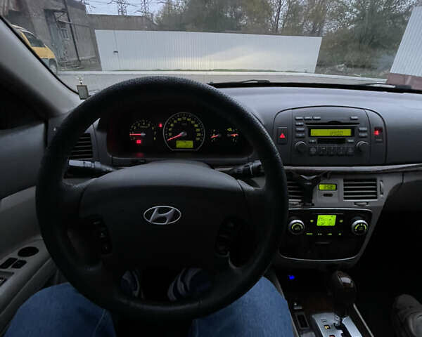 Синій Хендай Соната, об'ємом двигуна 2.4 л та пробігом 226 тис. км за 7200 $, фото 14 на Automoto.ua