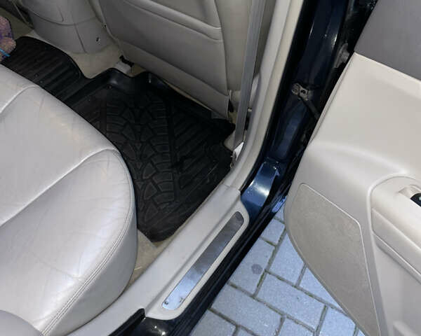 Синій Хендай Соната, об'ємом двигуна 2.4 л та пробігом 226 тис. км за 7200 $, фото 18 на Automoto.ua