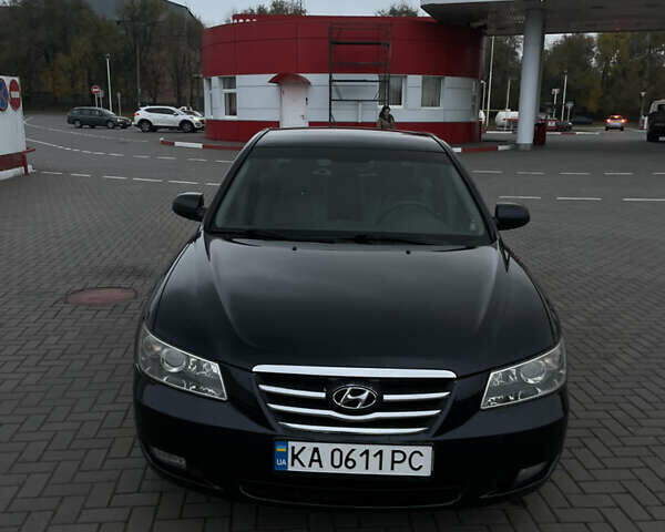 Синій Хендай Соната, об'ємом двигуна 2.4 л та пробігом 226 тис. км за 7200 $, фото 1 на Automoto.ua