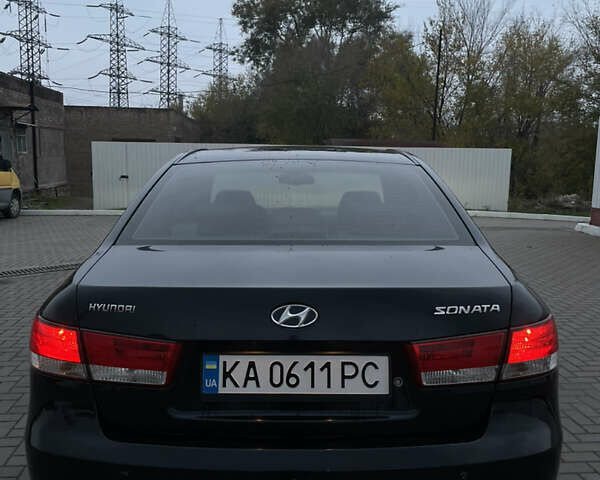 Синій Хендай Соната, об'ємом двигуна 2.4 л та пробігом 226 тис. км за 7200 $, фото 22 на Automoto.ua