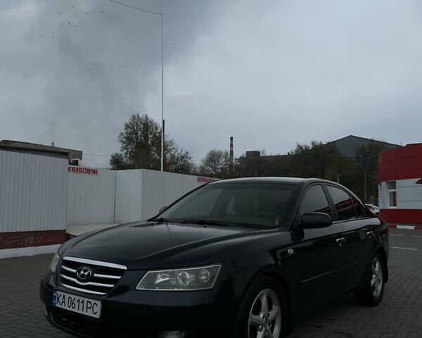 Синій Хендай Соната, об'ємом двигуна 2.4 л та пробігом 226 тис. км за 7200 $, фото 2 на Automoto.ua