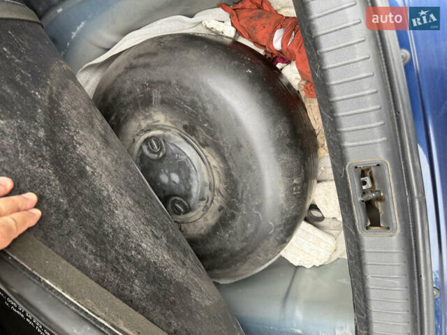 Синій Хендай Соната, об'ємом двигуна 2 л та пробігом 325 тис. км за 6800 $, фото 19 на Automoto.ua