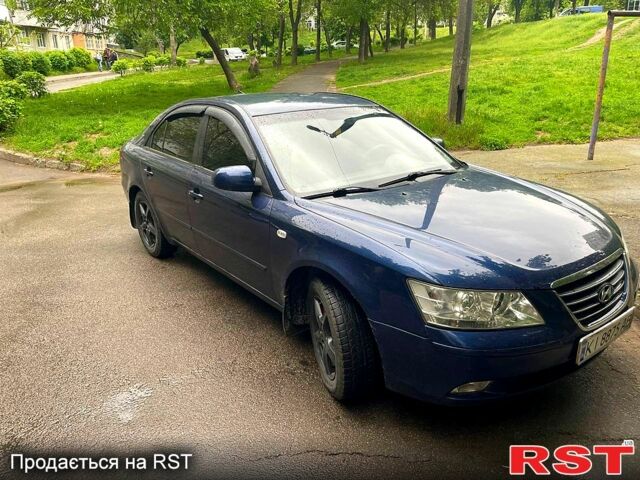 Хендай Соната 2008 у Белой Церкве на Automoto.ua Синій Хендай Соната, об'ємом двигуна 2 л та пробігом 245 тис. км за 5600 $, фото 5 на Automoto.ua