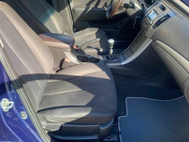 Синій Хендай Соната, об'ємом двигуна 2 л та пробігом 380 тис. км за 5191 $, фото 7 на Automoto.ua