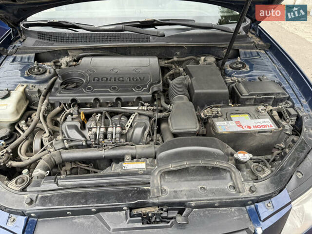 Синій Хендай Соната, об'ємом двигуна 2 л та пробігом 325 тис. км за 6800 $, фото 14 на Automoto.ua
