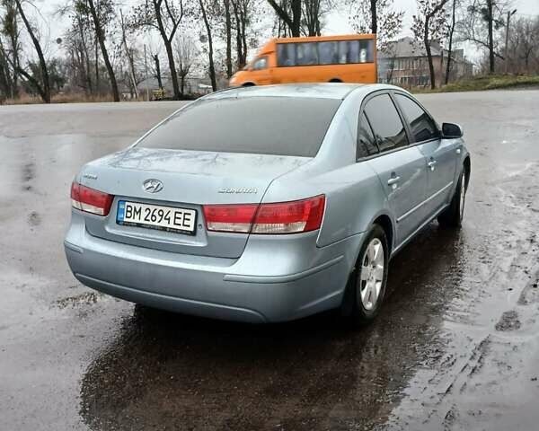 Синий Хендай Соната, объемом двигателя 2 л и пробегом 175 тыс. км за 5700 $, фото 5 на Automoto.ua