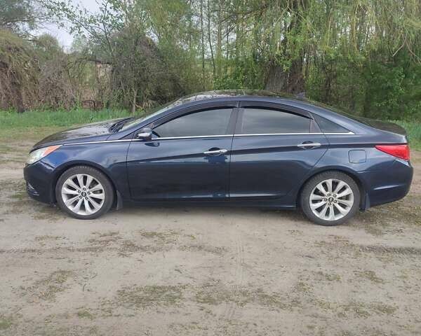 Синий Хендай Соната, объемом двигателя 2.36 л и пробегом 265 тыс. км за 7400 $, фото 8 на Automoto.ua