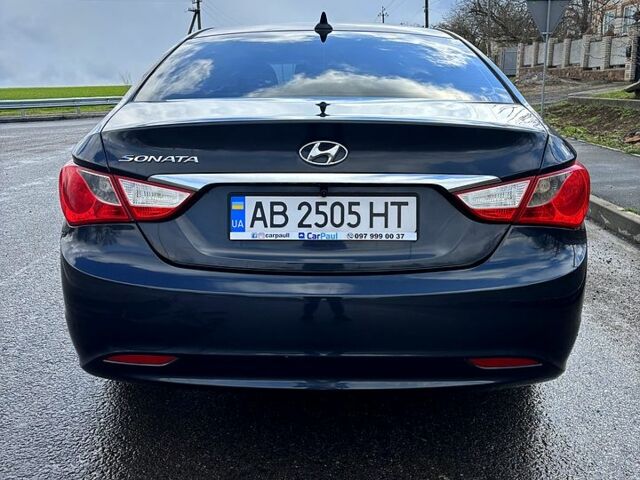 Синій Хендай Соната, об'ємом двигуна 2.4 л та пробігом 236 тис. км за 7300 $, фото 3 на Automoto.ua