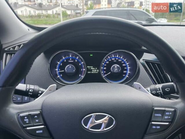 Синій Хендай Соната, об'ємом двигуна 2.36 л та пробігом 283 тис. км за 9300 $, фото 16 на Automoto.ua