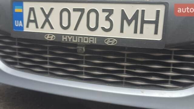 Синій Хендай Соната, об'ємом двигуна 2.4 л та пробігом 250 тис. км за 9000 $, фото 11 на Automoto.ua